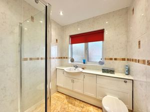 Photo 10- click for photo gallery